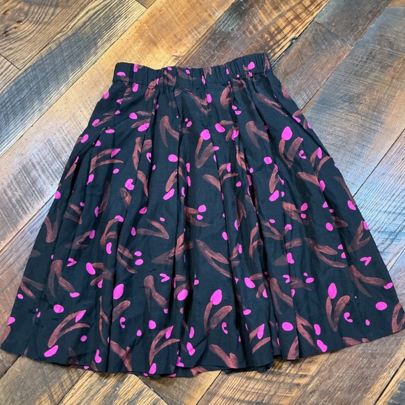 Jamilla Okubo x Gorman Abstract Print Pleated Skirt Black Pink Size 8 | Limited - Picture 3 of 6